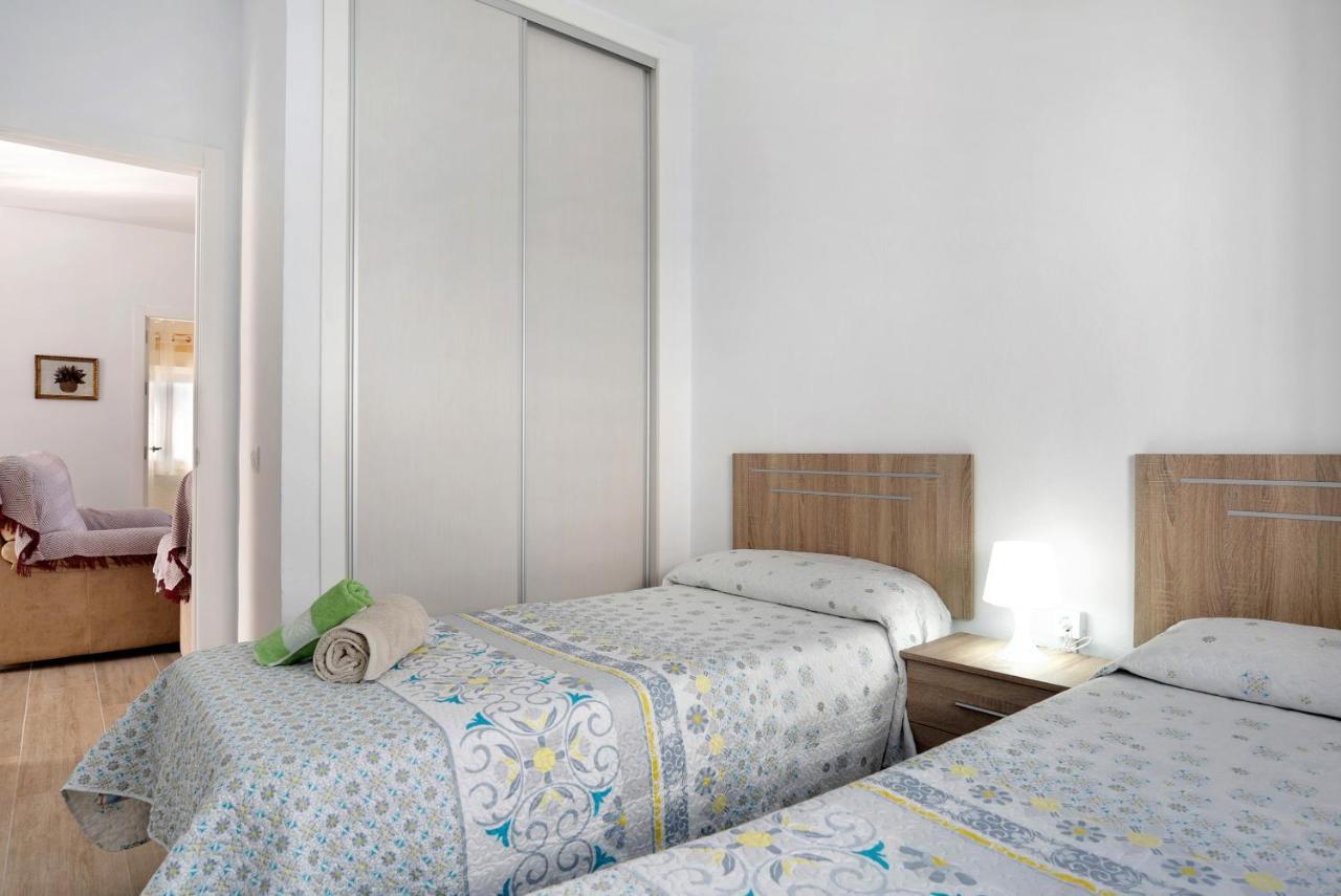 Casa Antonia 1 Villa โกนิล เด ลาฟรอนเตรา ภายนอก รูปภาพ